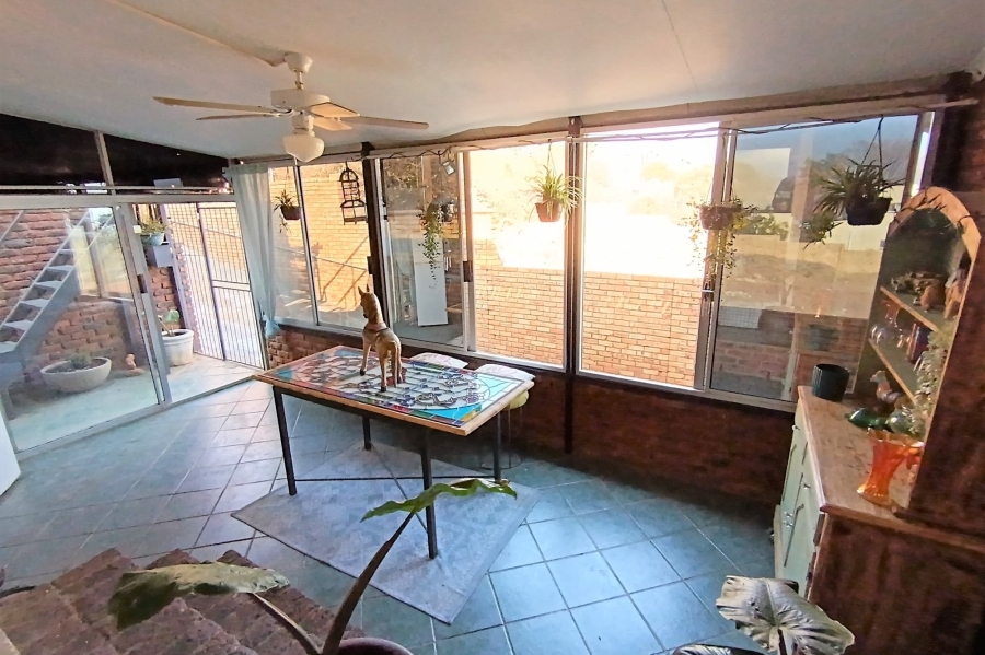 2 Bedroom Property for Sale in Meerhof North West